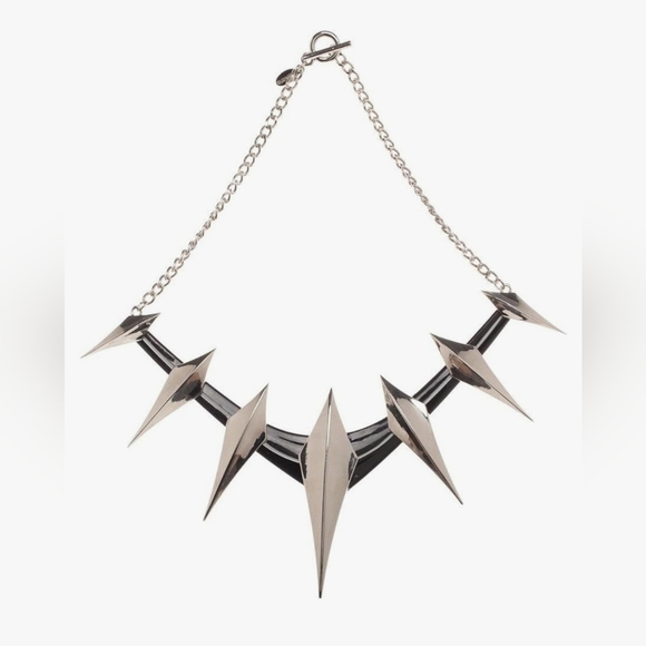 Marvel Black Panther Necklace - Picture 4 of 4